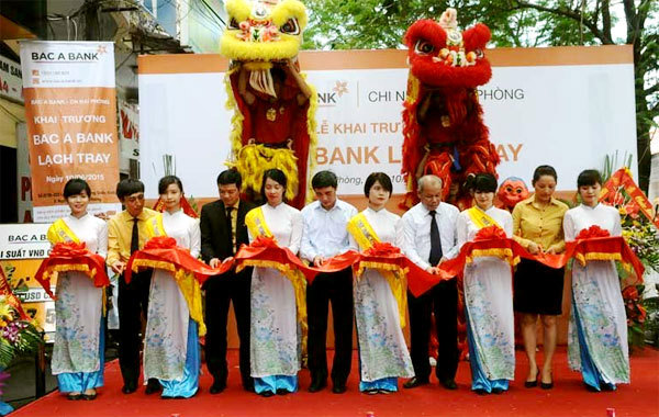Ngày 10/6/2015, BACA BANK đã khai trương và đưa vào hoạt động phòng giao dịch tại Hải Phòng. Nguồn: dddn.com.vn