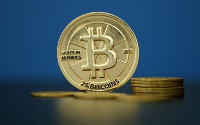 Việc sở hữu, mua bán, sử dụng Bitcoin và các loại tiền ảo tương tự khác như là một loại tài sản tiềm ẩn rất nhiều rủi ro cho người dân và không được pháp luật bảo vệ. Nguồn: internet