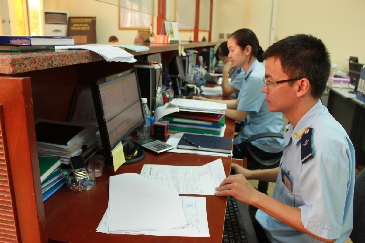 Cơ quan hải quan có trách nhiệm cung cấp thông tin tờ khai hải quan dưới dạng dữ liệu điện tử cho các cơ quan quản lý nhà nước có liên quan. Nguồn: petrotimes.vn