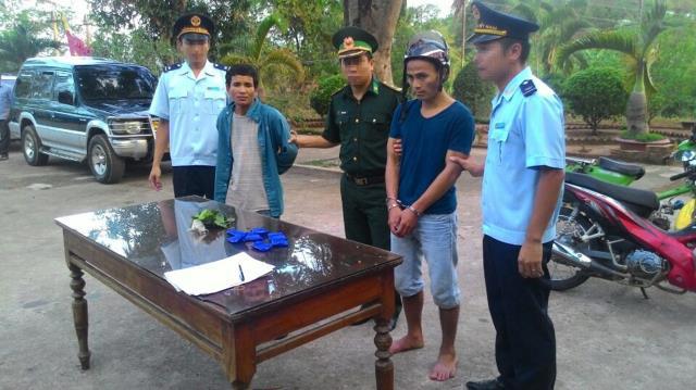 Lực lượng Hải quan, Biên phòng đã phối hợp triệt phá nhiều vụ vận chuyển ma túy trên tuyến biên giới Việt - Lào. Ảnh: Lực lượng Hải quan cung cấp