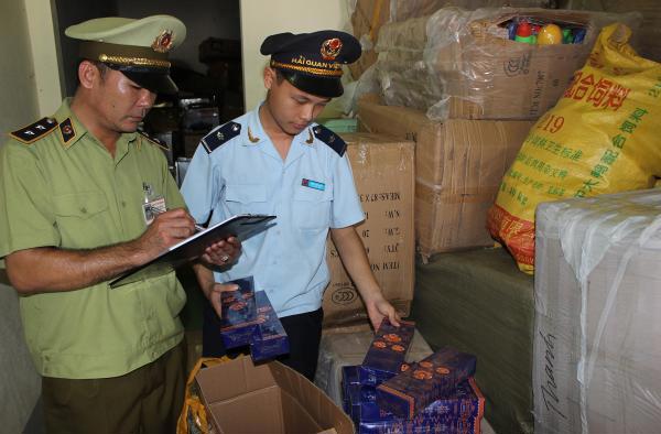 Thuốc lá lậu là mặt hàng vi phạm phổ biến đã bị lực lượng chức năng trên địa bàn tỉnh Quảng Ninh bắt giữ. Nguồn: baohaiquan.vn
