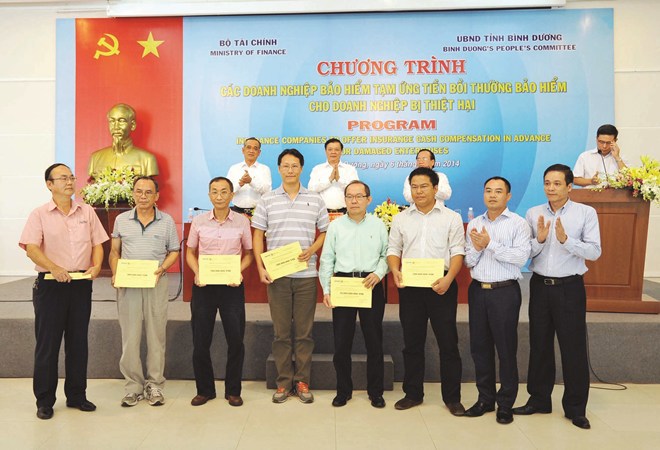 Năm 2015, Bộ Tài chính đã kịp thời phối hợp với các doanh nghiệp nhanh chóng bồi thường các sự kiện cấp bách, đột xuất, qua đó góp phần khẳng định vai trò, ý nghĩa của bảo hiểm. Nguồn: baoviet.com.vn