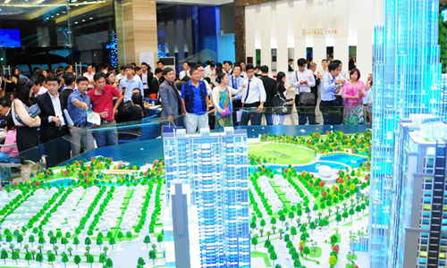 Làn sóng đầu tư nhà chung cư lên cao trong năm 2014-2015 và phá vỡ nhiều kỷ lục giao dịch thành công trước đó. Nguồn: vnexpress.net