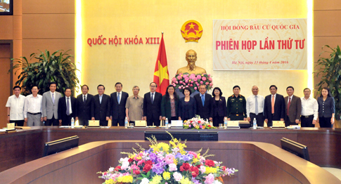 Phiên họp lần thứ tư của Hội đồng Bầu cử quốc gia. Ảnh: Lâm Hiền