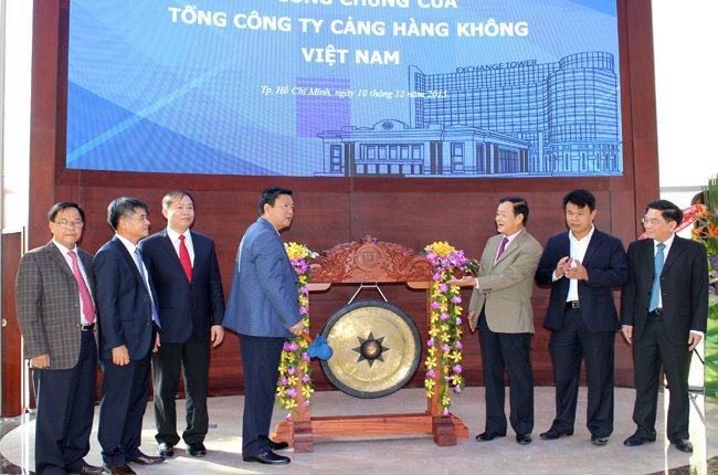Năm 2015, ACV được cổ phần hóa và chính thức hoạt động dưới hình thức công ty cổ phần từ ngày 01/04/2016 với vốn điều lệ 21.771 tỷ đồng. Nguồn: internet