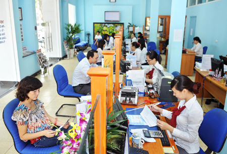 Tăng tỷ lệ chi trả trợ cấp xã hội, lương hưu thông qua các phương tiện thanh toán điện tử, tài khoản thanh toán cho các đối tượng thụ hưởng. Nguồn: internet
