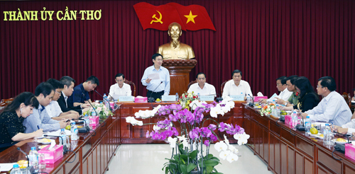 Phó Thủ tướng yêu cầu TP. Cần Thơ cần phối hợp với các bộ ngành liên quan để bổ sung, hoàn thiện các quy hoạch phát triển kinh tế. Nguồn: chinhphu.vn