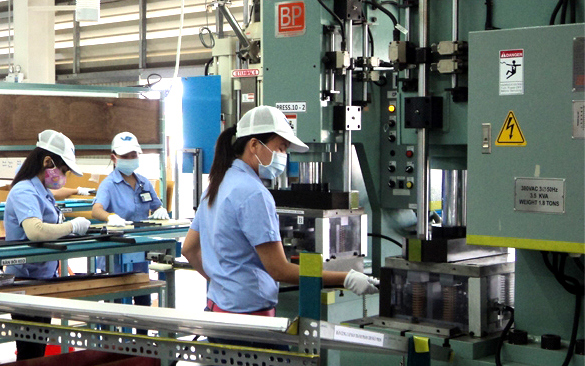 Tỷ lệ tồn kho toàn ngành công nghiệp chế biến, chế tạo bình quân bảy tháng là 65,3%. Nguồn: internet