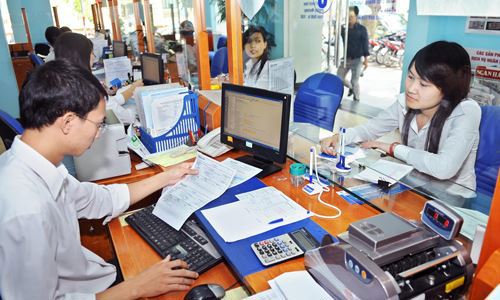 Hiện nay DN phải chuẩn bị các giấy tờ để đăng ký sản xuất, kinh doanh khá nhiều. Nguồn: internet