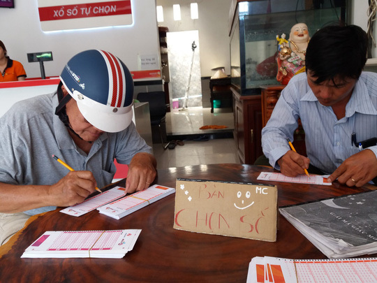 Đến nay, sản phẩm xổ số tự chọn này đã mang lại niềm vui cho hàng nghìn khách hàng trúng thưởng.