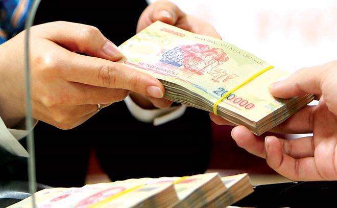 Nhu cầu vốn vay tăng cao trong các tháng cuối năm .