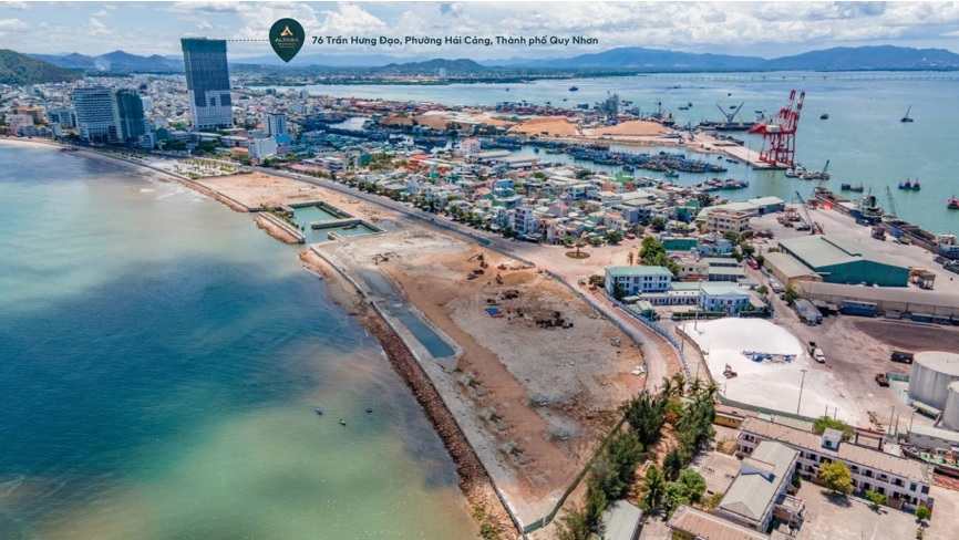 Vị trí Altara Residences nằm tại 76 Trần Hưng Đạo, Phường Hải Cảng, Thành Phố Quy Nhơn – Ngay kề bên khu công viên, quảng trường nhạc nước, cáp treo và bến du thuyền Mũi Tấn.