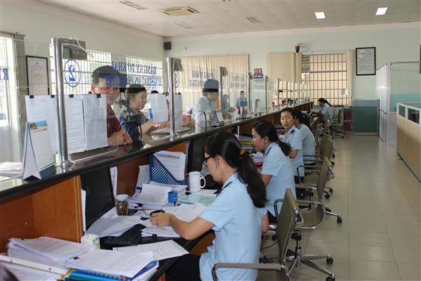 Hoạt động nghiệp vụ tại Chi cục Hải quan Khu chế xuất Long Bình. Nguồn: PV.