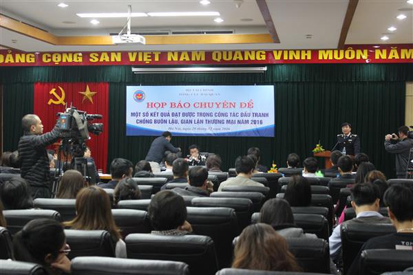 Quang cảnh buổi họp báo. Nguồn: PV.