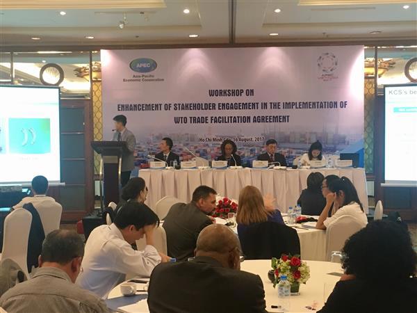 Các đại biểu đang thảo luận tại hội thảo sáng ngày 16/8/2017. Nguồn: PV.