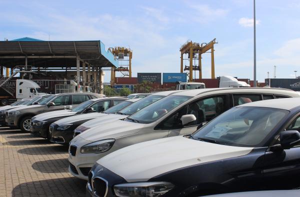 Phát sinh nợ thuế tại Hải quan TP.HCM phần lớn từ truy thu thuế ô tô nhập khẩu. Nguồn: PV.