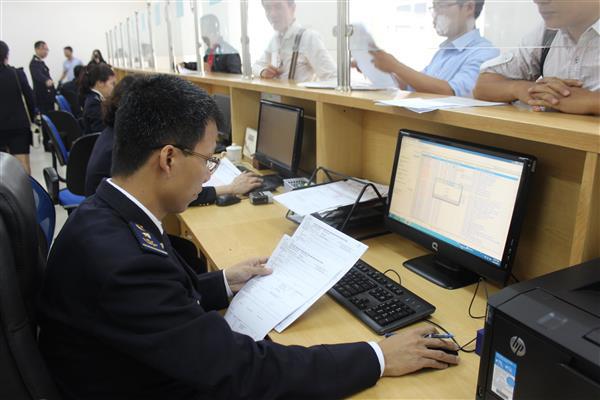 Hoạt động nghiệp vụ tại Chi cục Hải quan Chuyển phát nhanh (Cục Hải quan Hà Nội). Nguồn: PV.