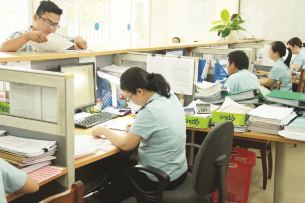 Hoạt động nghiệp vụ tại Chi cục Hải quan cửa khẩu cảng Đà Nẵng. Nguồn: PV.