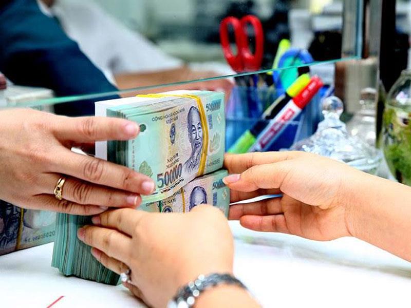 Hiện đã có nhiều ngân hàng đang chuyển sang đẩy mạnh hoạt động bán lẻ. Nguồn: internet
