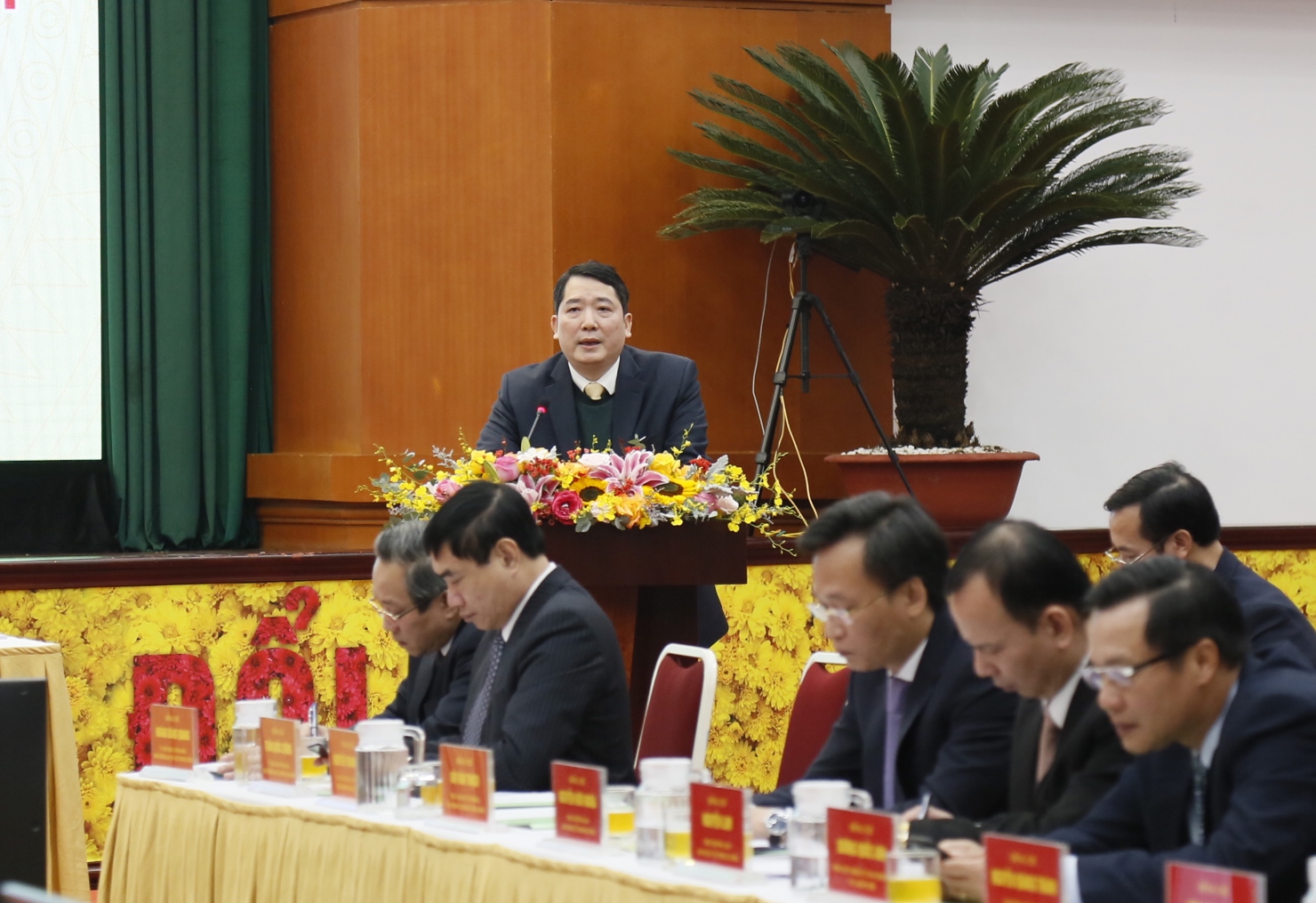 Tổng cục trưởng Tổng cục Thuế Cao Anh Tuấn phát biểu tại hội nghị.