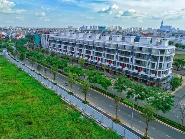 Biệt thự, nhà liền kề sôi động dịp cuối năm. Nguồn: internet