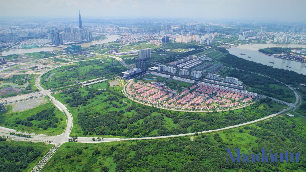 Năm 2022 vẫn sẽ là năm đầy khó khăn, thách thức đối với doanh nghiệp bất động sản phía Nam. Ảnh minh hoạ: Lý Tuấn