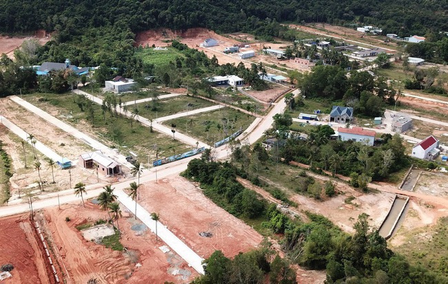 Hầu hết chuyên gia và giới đầu tư đều nhận định, nhiều khả năng đất Phú Quốc 2019 sẽ diễn biến ổn định, không có hiện tượng “giá ảo” như năm 2018. Nguồn: internet