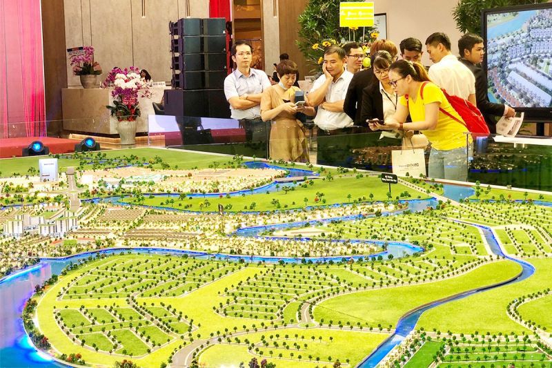 Những dự báo tươi sáng về thị trường là đòn bẩy cho các doanh nghiệp tự tin ra hàng.