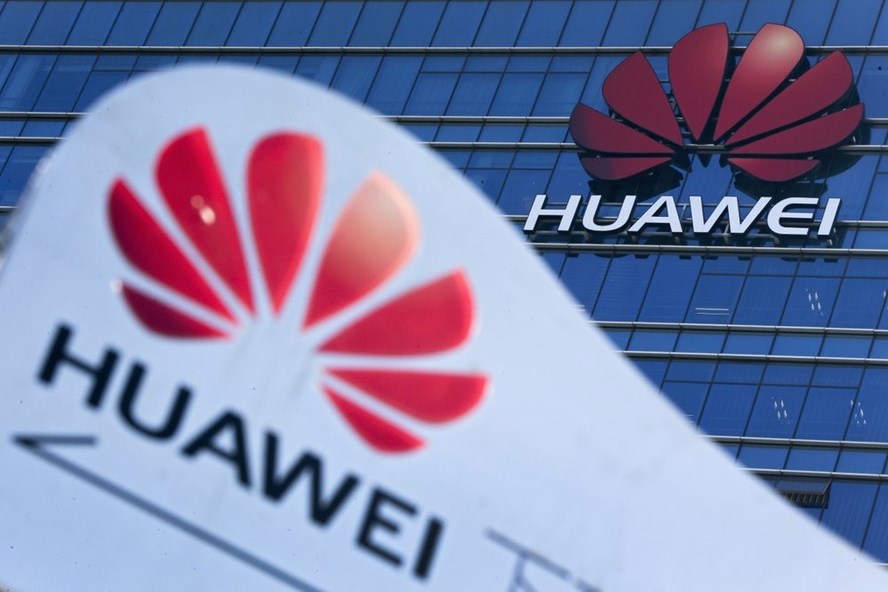 Huawei xác nhận đệ đơn kiện chính phủ Mỹ. Ảnh: SCMP.