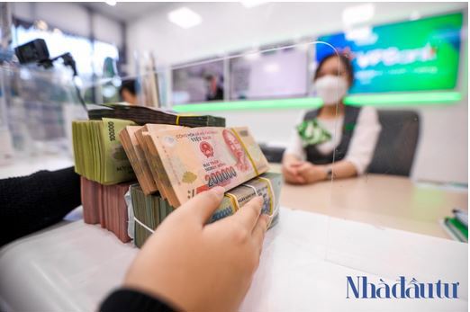  NHNN tiếp tục mục tiêu giảm lãi suất hỗ trợ doanh nghiệp, người dân trong năm 2022 - 2023. Ảnh: Trọng Hiếu 