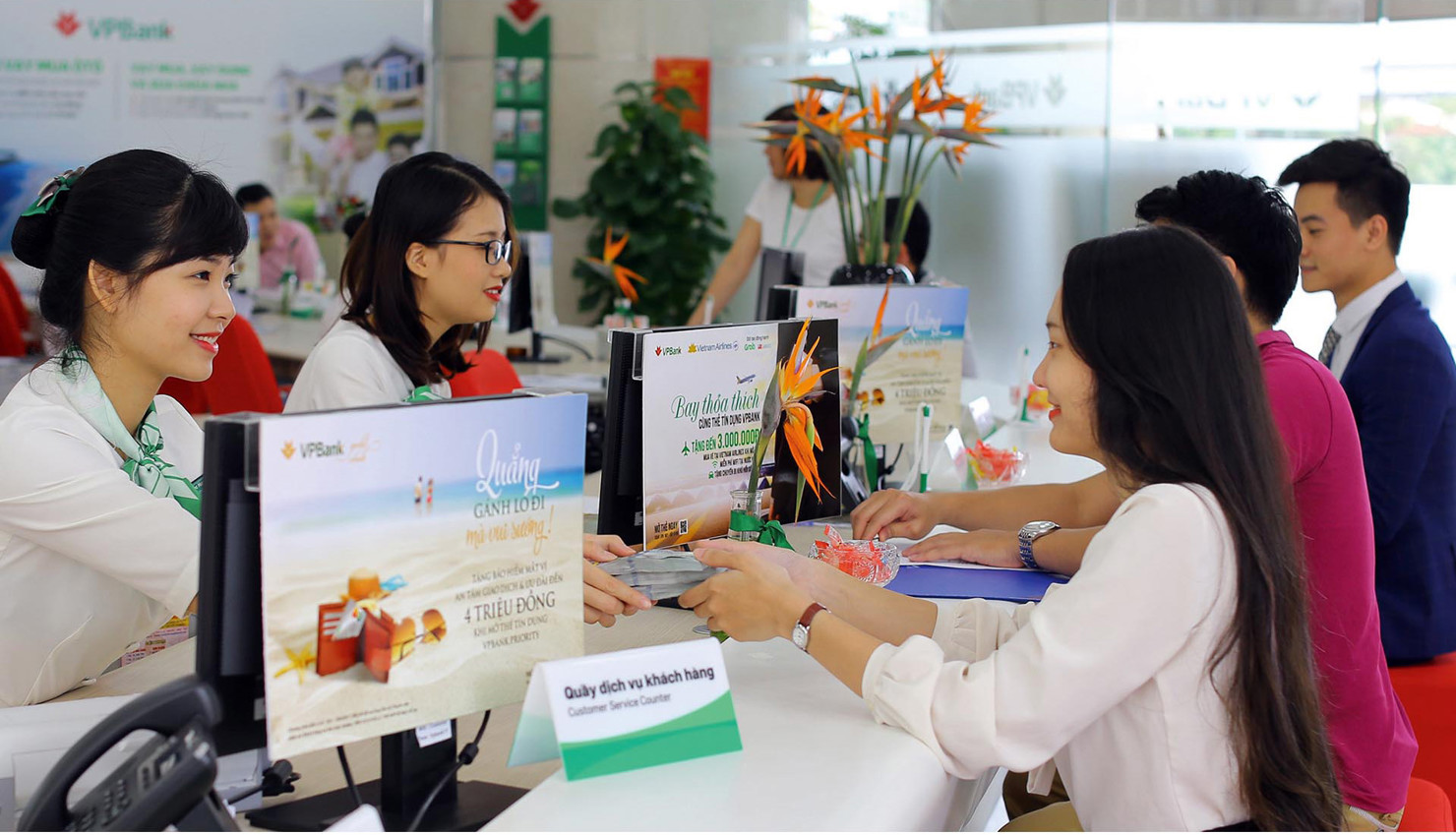 Tập trung cho hoạt động bán lẻ đang trở thành xu thế không chỉ với các ngân hàng. Nguồn: internet