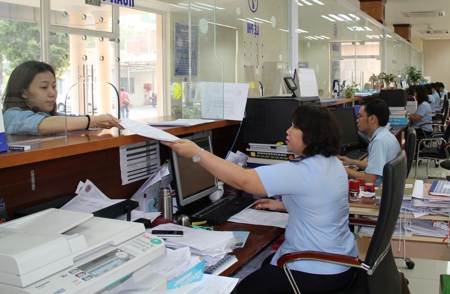Hoạt động nghiệp vụ của cán bộ, công chức Hải quan Bình Dương. Nguồn: internet