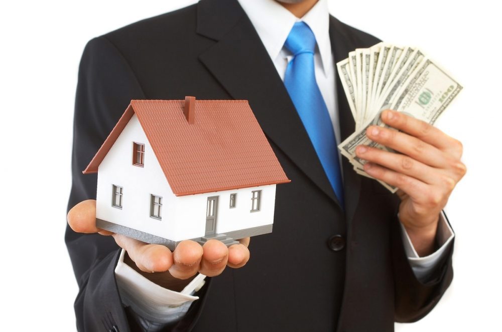 Hầu hết môi giới bất động sản ở Việt Nam chỉ đáp ứng được kiến thức bán hàng. Nguồn: internet