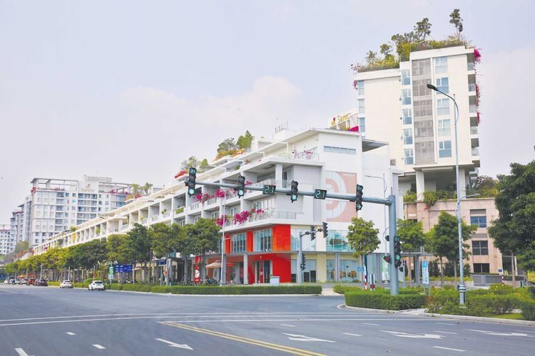 Ông Lê Hoàng Châu - Chủ tịch Hiệp hội Bất động sản TP.HCM nhận định, hiện nay việc trả lại mặt bằng đang tác động trực tiếp đến nguồn thu và cuộc sống người dân đang có nhà cho thuê.