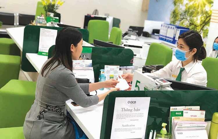 Tháng 4 vừa qua, các ngân hàng đã tích cực phát hành trái phiếu với giá trị lên đến hàng nghìn tỷ đồng. Nguồn: internet