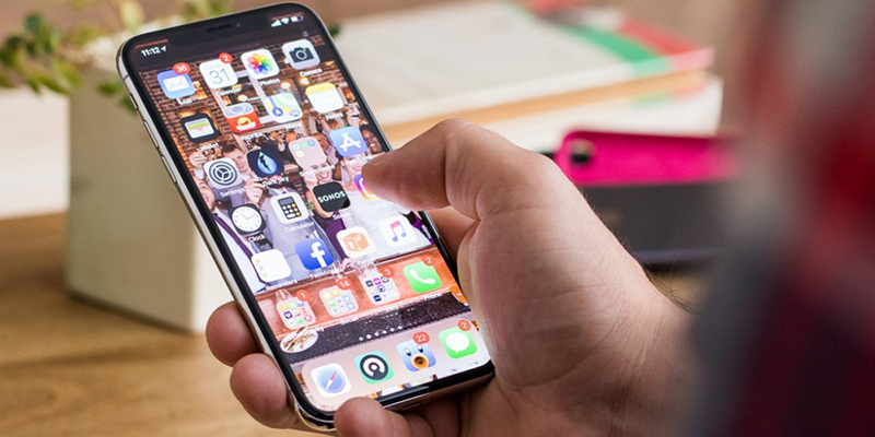 App cư dân trên Smartphone giúp cư dân có thể chủ động sắp xếp, đặt lịch sử dụng tiện ích trong đô thị.
