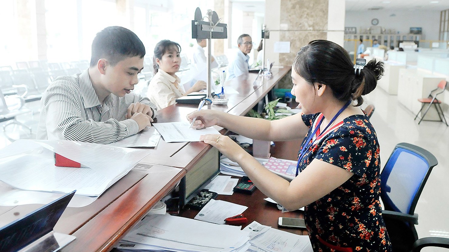 Từ ngày 19/4/2019, quy định mới thời hạn chuyển đổi vị trí công tác đối với công chức không giữ chức vụ lãnh đạo tại Tổng cục Thuế