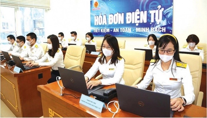 100% thủ tục hành chính thuộc thẩm quyền giải quyết của Bộ Tài chính và các đơn vị trực thuộc đã được cung cấp dịch vụ công trực tuyến.