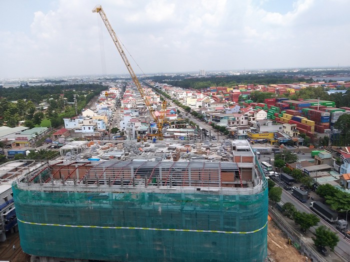 Nguồn cung căn hộ sụt giảm gây khó khăn cho người có nhu cầu mua nhà ở thực tại TP. Hồ Chí Minh.