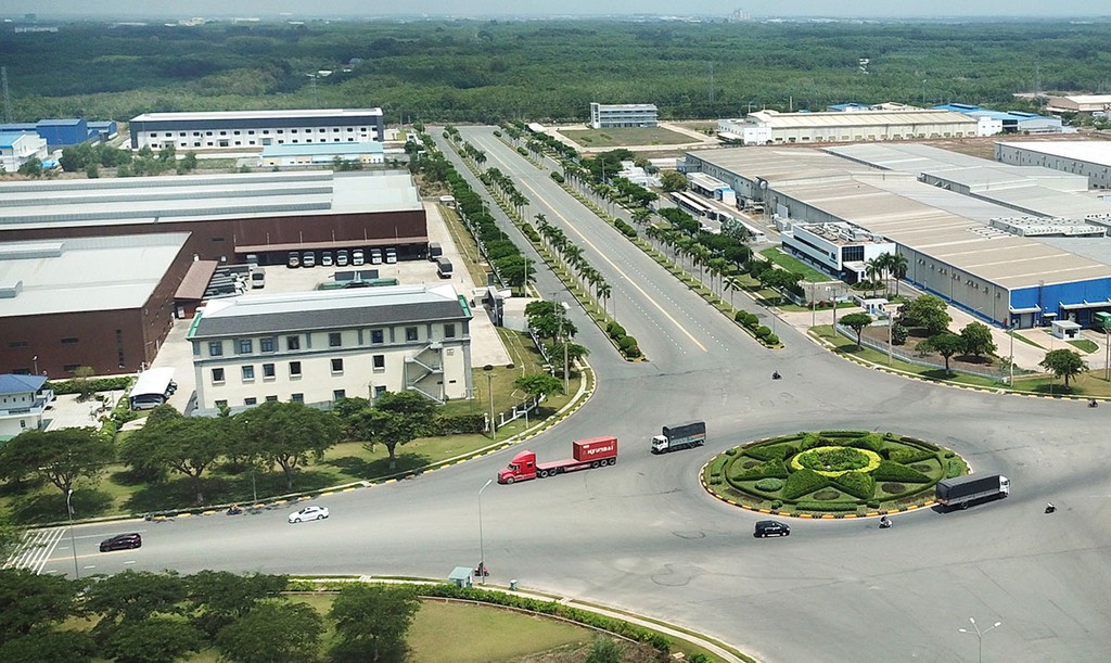 Doanh nghiệp ưu tiên lựa chọn các dự án khu công nghiệp có kết nối với trục giao thông chính, hạ tầng cảng biển, cảng hàng không, cao tốc được phát triển đồng bộ. Ảnh: Lê Tiên