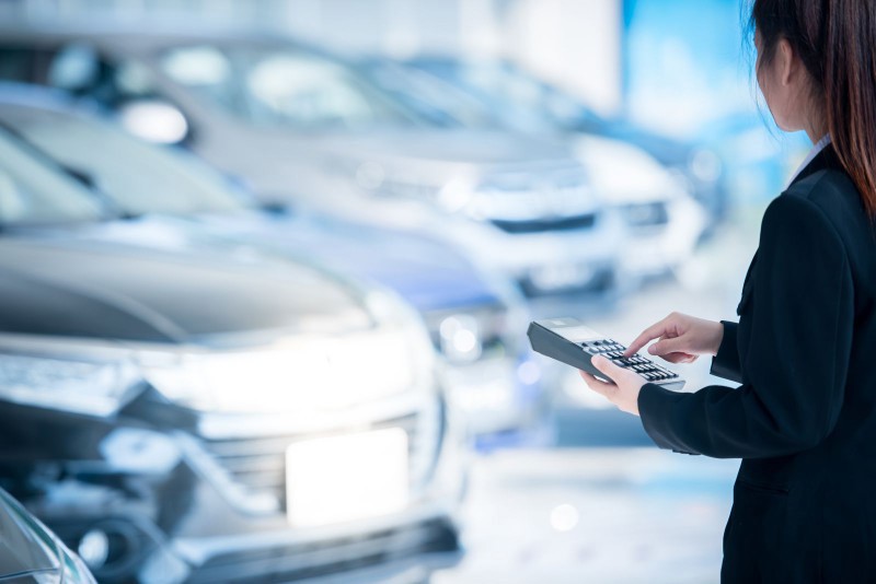 Tính toán cẩn thận trước khi mua xe sẽ giúp bạn đỡ “nặng gánh” sau này.