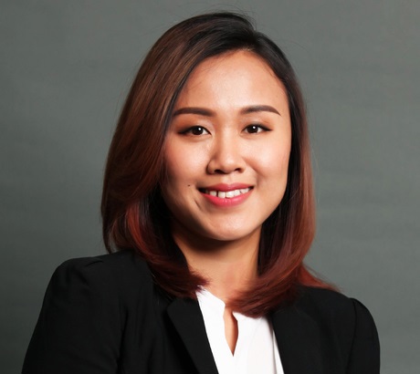 B&agrave; Nguyễn Ho&agrave;i Phương, Gi&aacute;m đốc Đầu tư Quỹ VESAF - VinaCapital