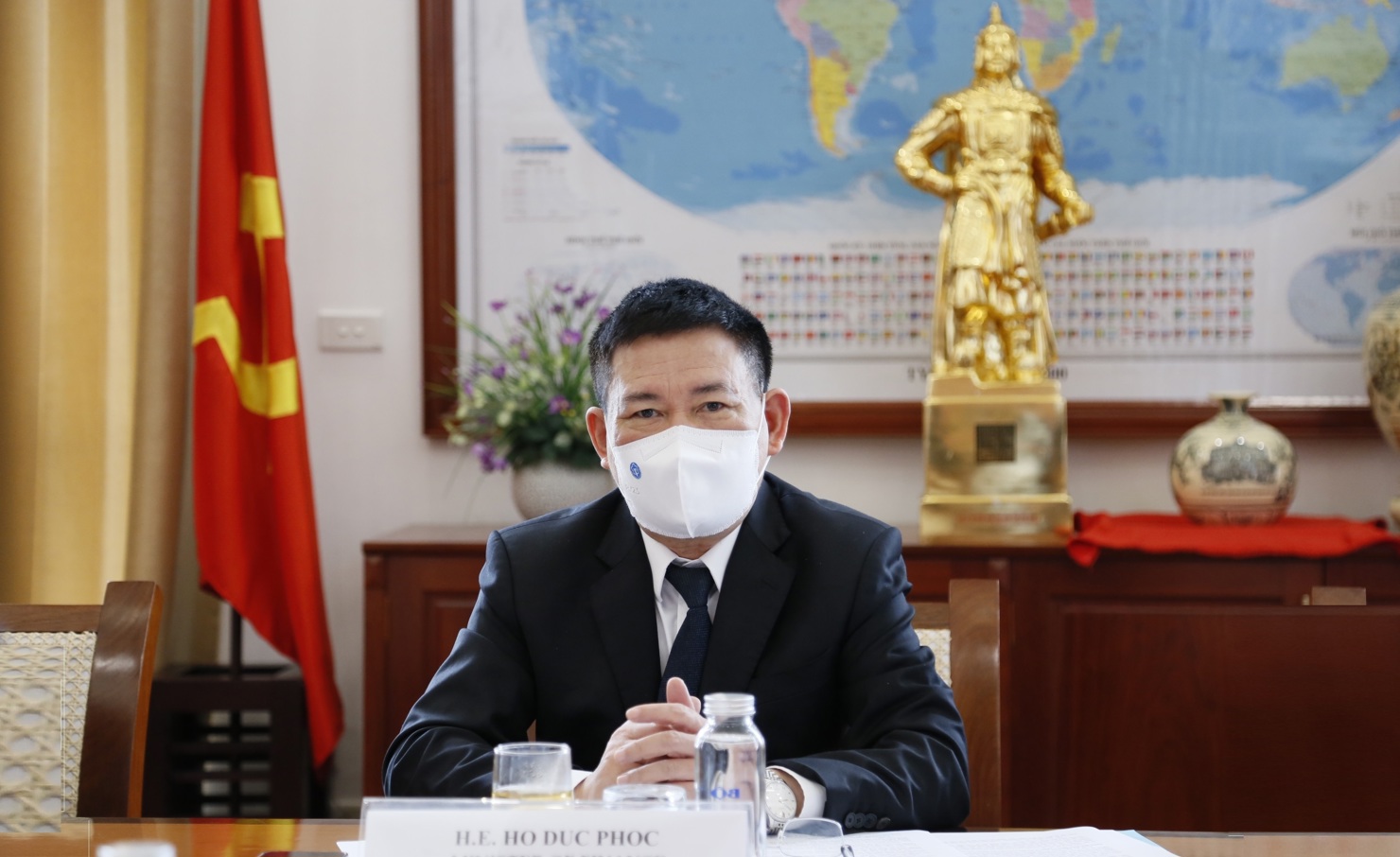 Bộ trưởng Bộ Tài chính Hồ Đức Phớc phát biểu tại buổi làm việc.