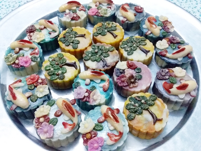 Nét đẹp của bánh trung thu hiện đại.