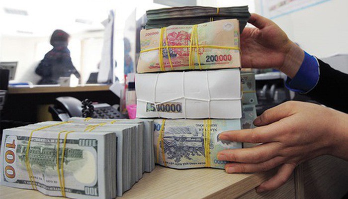 Việc thực hiện cơ cấu lại thời hạn trả nợ, miễn giảm lãi, phí cho khách hàng sẽ được thực hiện đến giữa năm 2022 (Ảnh minh họa).