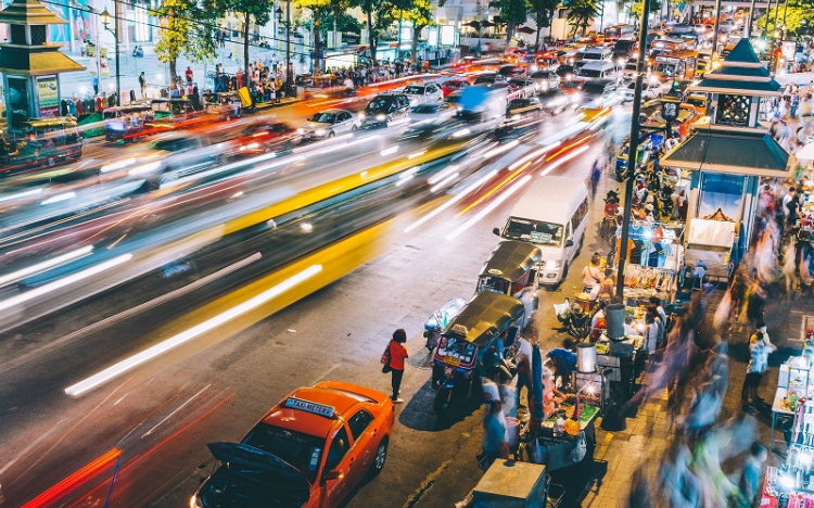 Theo gói chính sách ưu đãi mới, doanh nghiệp nước ngoài đến đầu tư tại Thái Lan sẽ được giảm 50% thuế nhu nhập doanh nghiệp trong 5 năm.