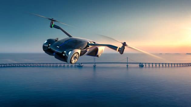 Mẫu xe có thể bay và chạy trên đường của HT Aero. Ảnh: HT Aero