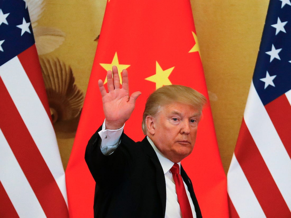 Tổng thống Donald Trump đang có những động thái nhân nhượng trong cuộc chiến thương mại với Trung Quốc.