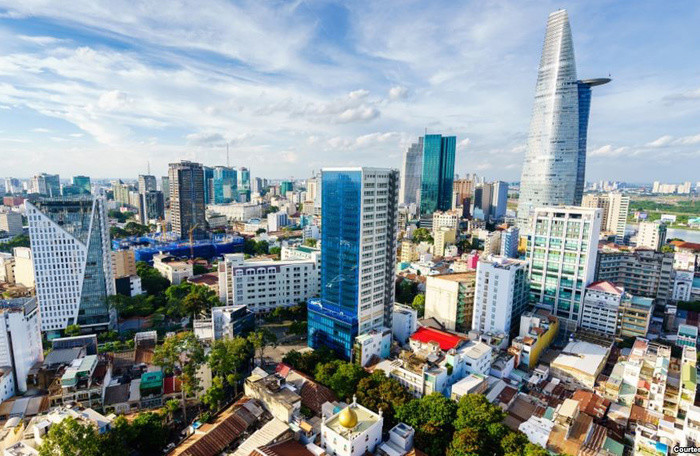 Thị trường BĐS TP. Hồ Chí Minh hiện đang rơi vào tình thế khó khăn khi bị sụt giảm mạnh nguồn cung. Nguồn: internet