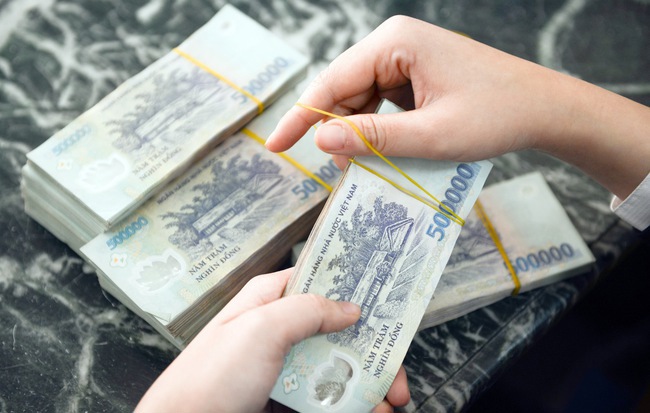 Chính sách tiền tệ được điều hành theo hướng tạo ra môi trường thuận lợi để thu hút đầu tư trong và ngoài nước. Nguồn: internet